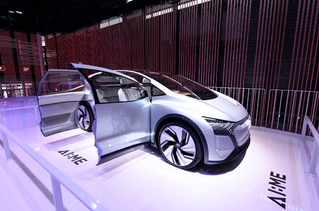 a 4.未来次世代出行座驾奥迪AI：ME概念车，全面展示出奥迪品牌面向未来大都市智慧出行的产品思考.jpg